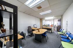 Golden Mile Tower (D7), Retail #484772301